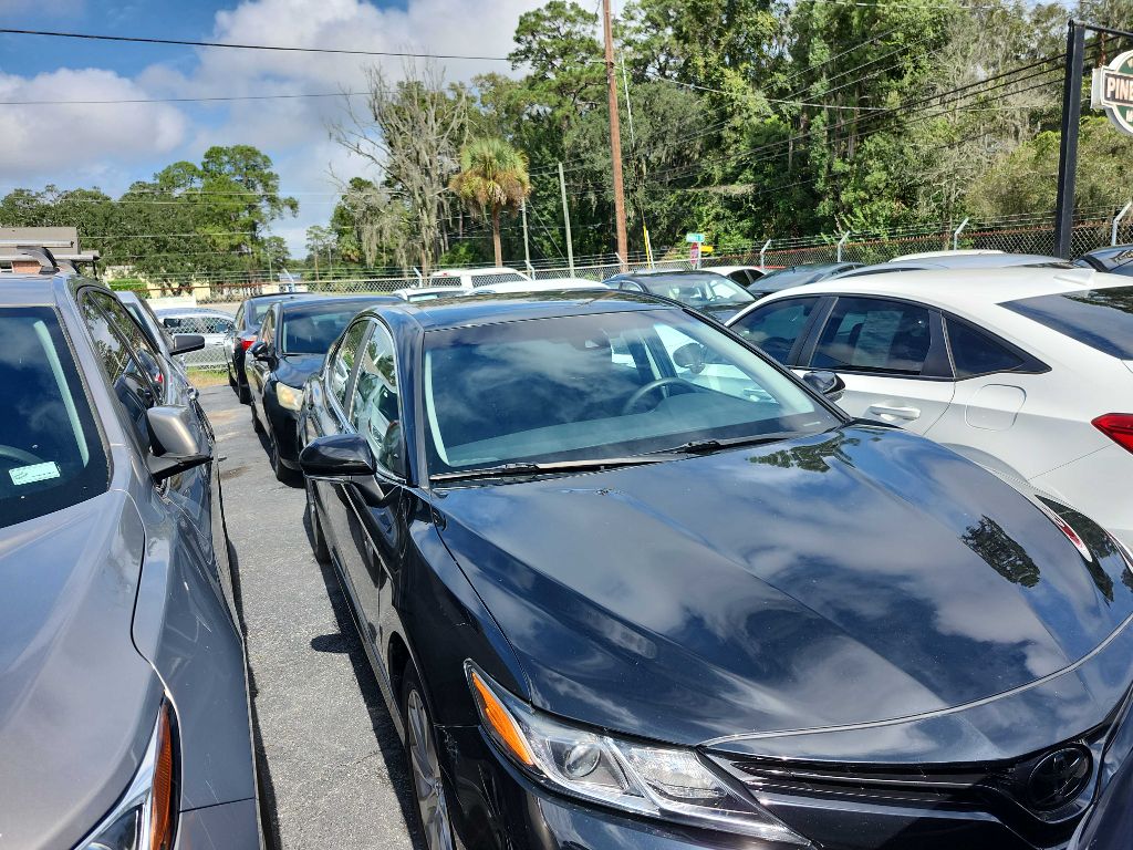Photo 6 of this TOYOTA CAMRY