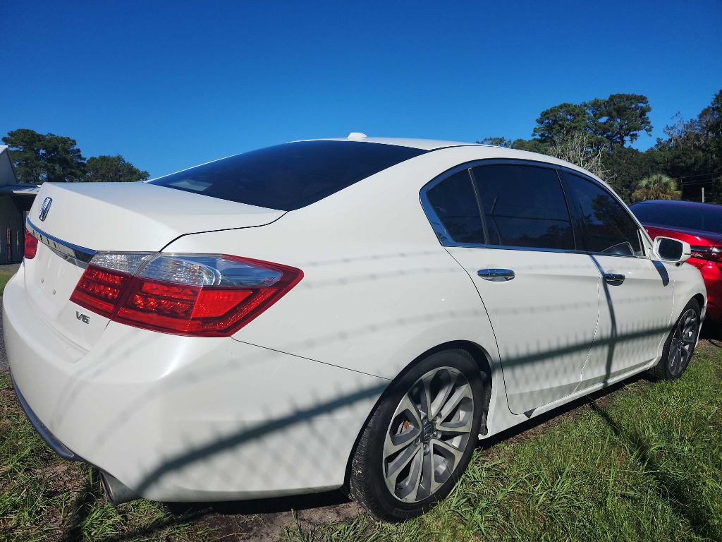 Photo 2 of this HONDA ACCORD