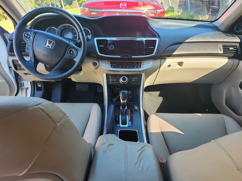 Photo 7 of this HONDA ACCORD
