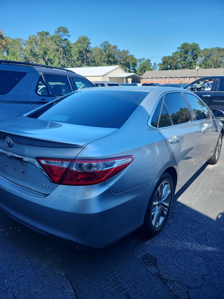 2017 TOYOTA CAMRY