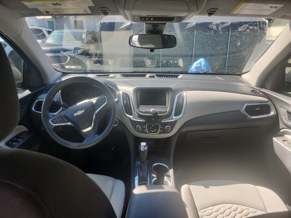 Photo 7 of this CHEVROLET EQUINOX