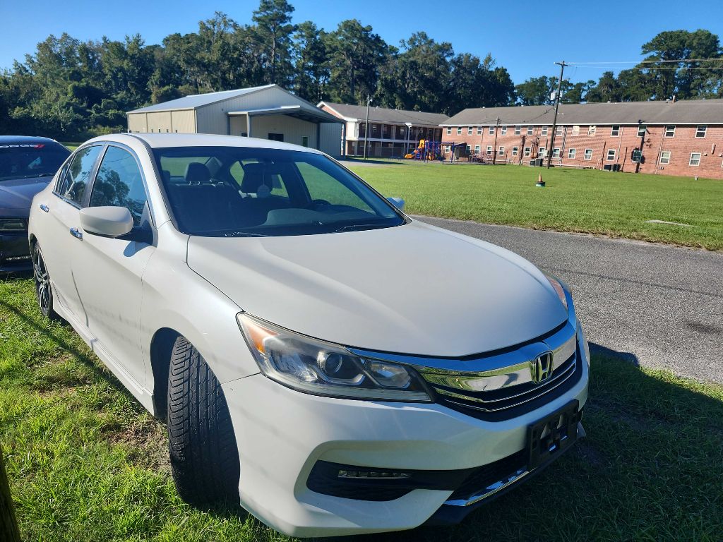 Photo 3 of this HONDA ACCORD