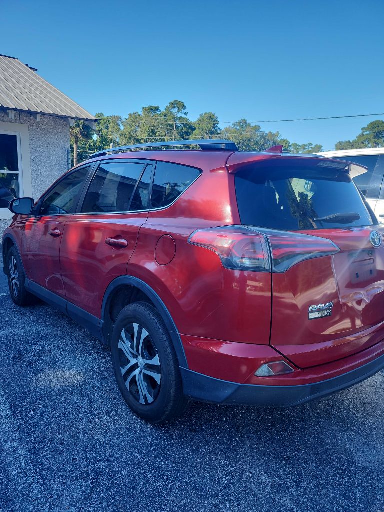 Photo 4 of this TOYOTA RAV4