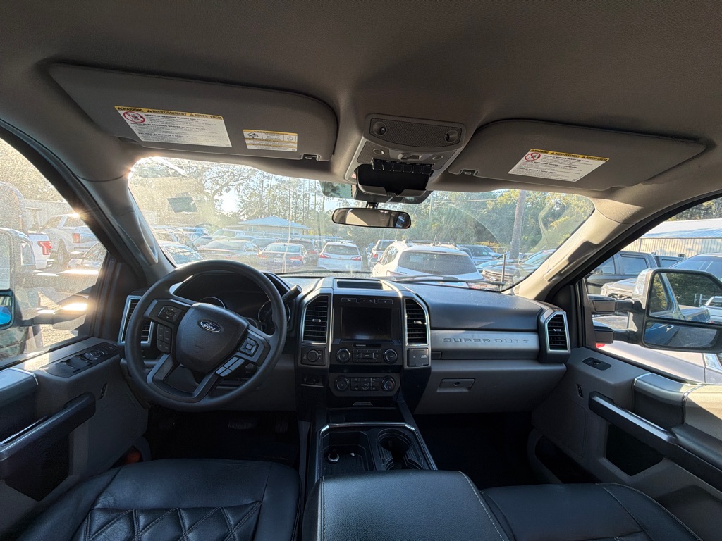 Photo 7 of this FORD F-250 SUPER DUT