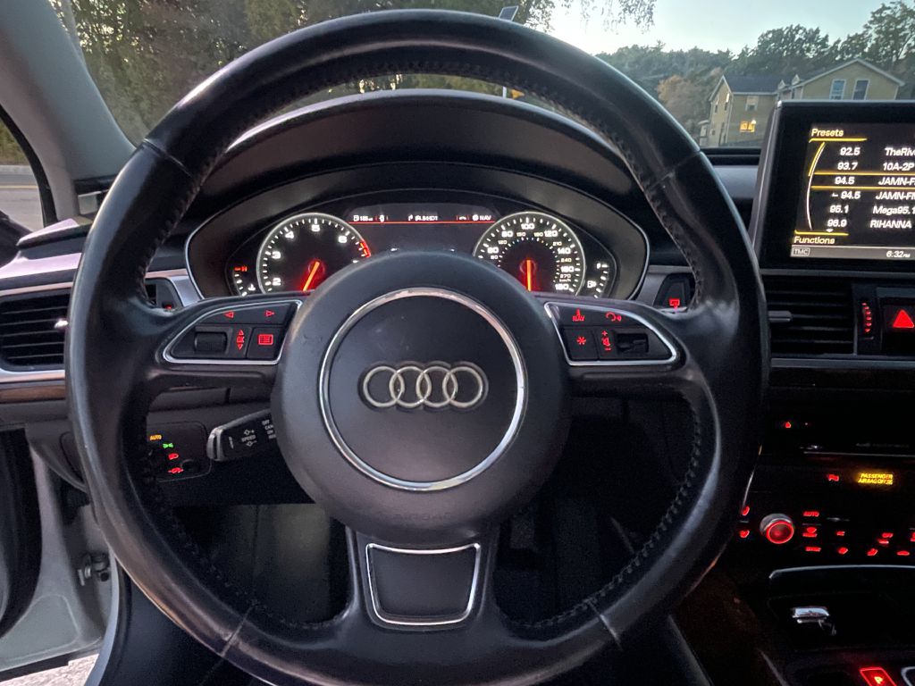 Photo 13 of this AUDI A6