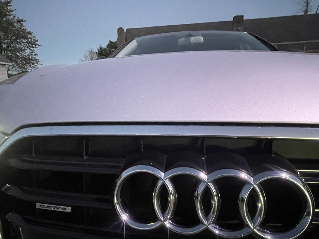 Photo 27 of this AUDI A6