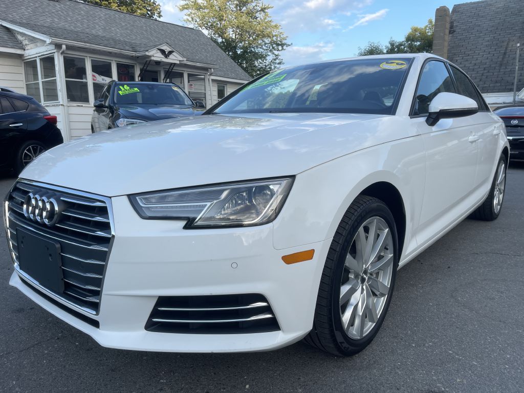 Photo 3 of this AUDI A4