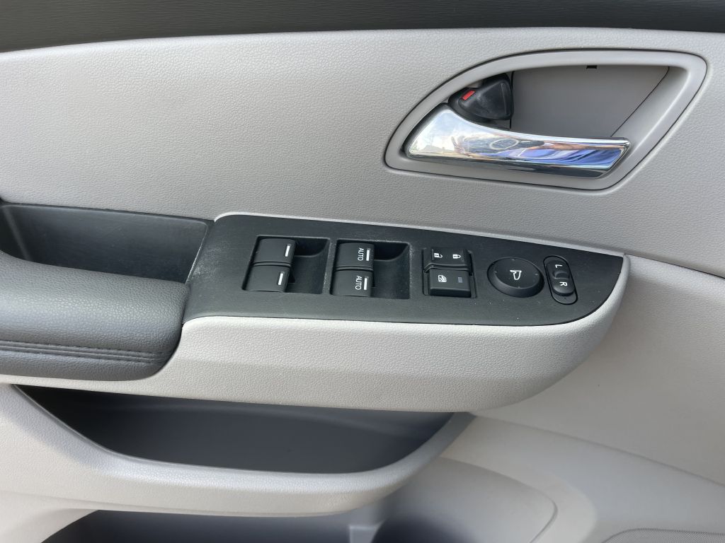 Photo 25 of this HONDA ODYSSEY