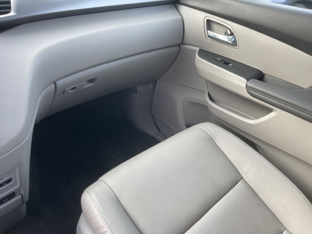 Photo 26 of this HONDA ODYSSEY