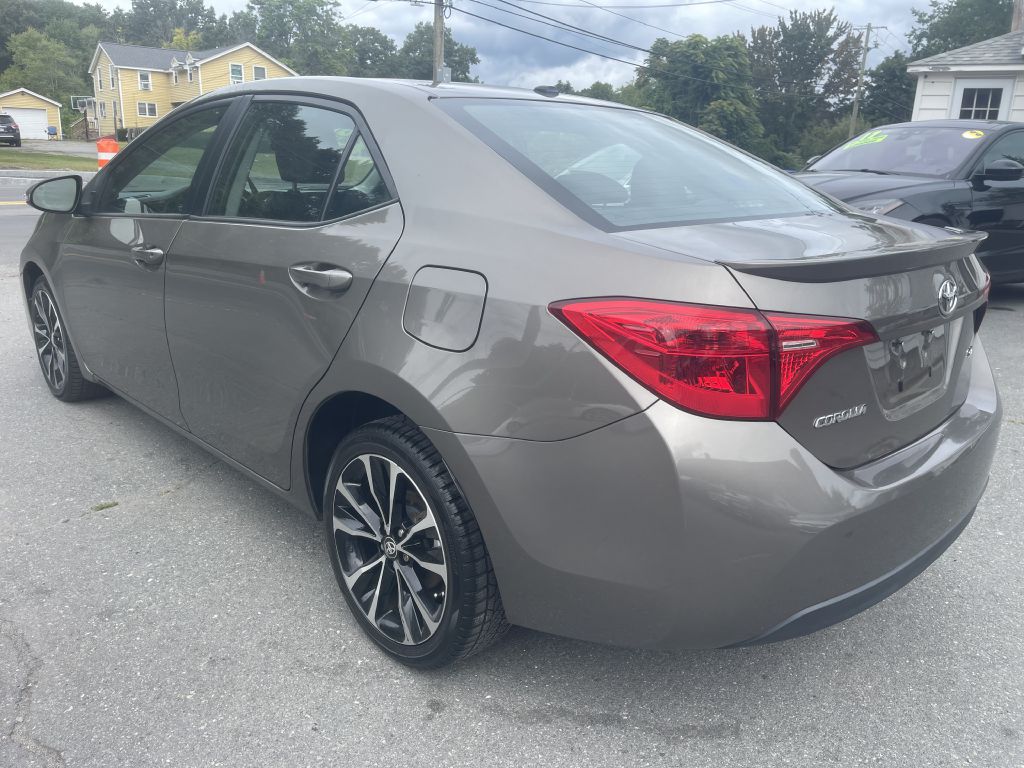 Photo 5 of this TOYOTA COROLLA