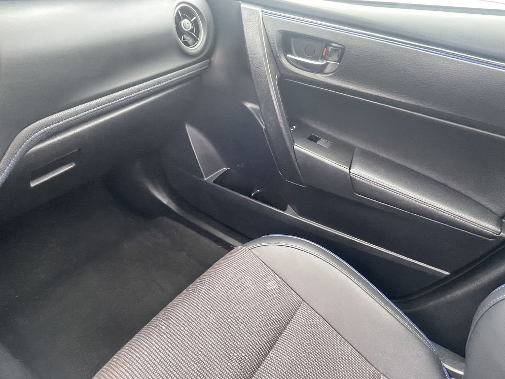 Photo 24 of this TOYOTA COROLLA