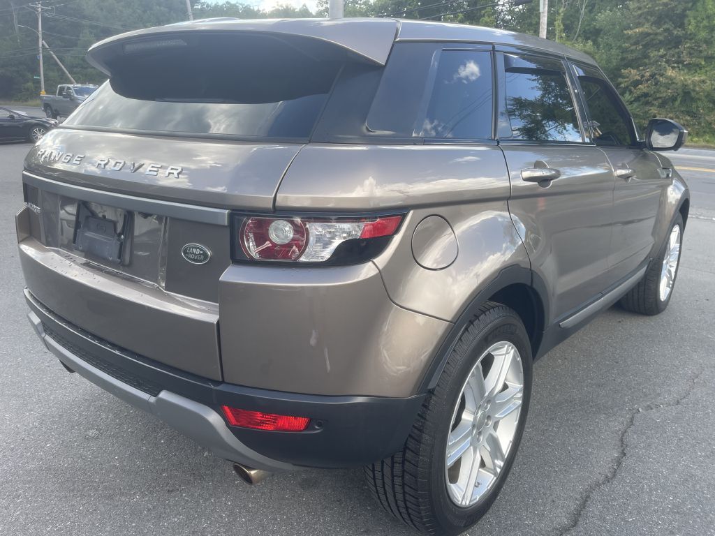 Photo 6 of this LAND ROVER RANGE ROVER EVO