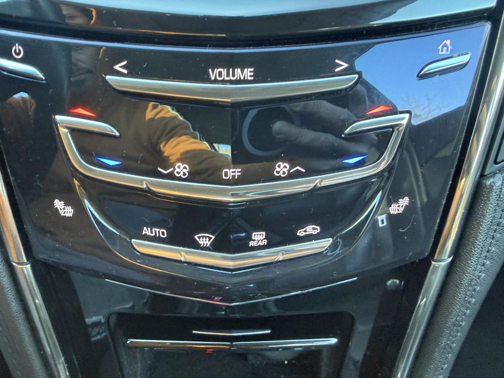 Photo 17 of this CADILLAC ATS