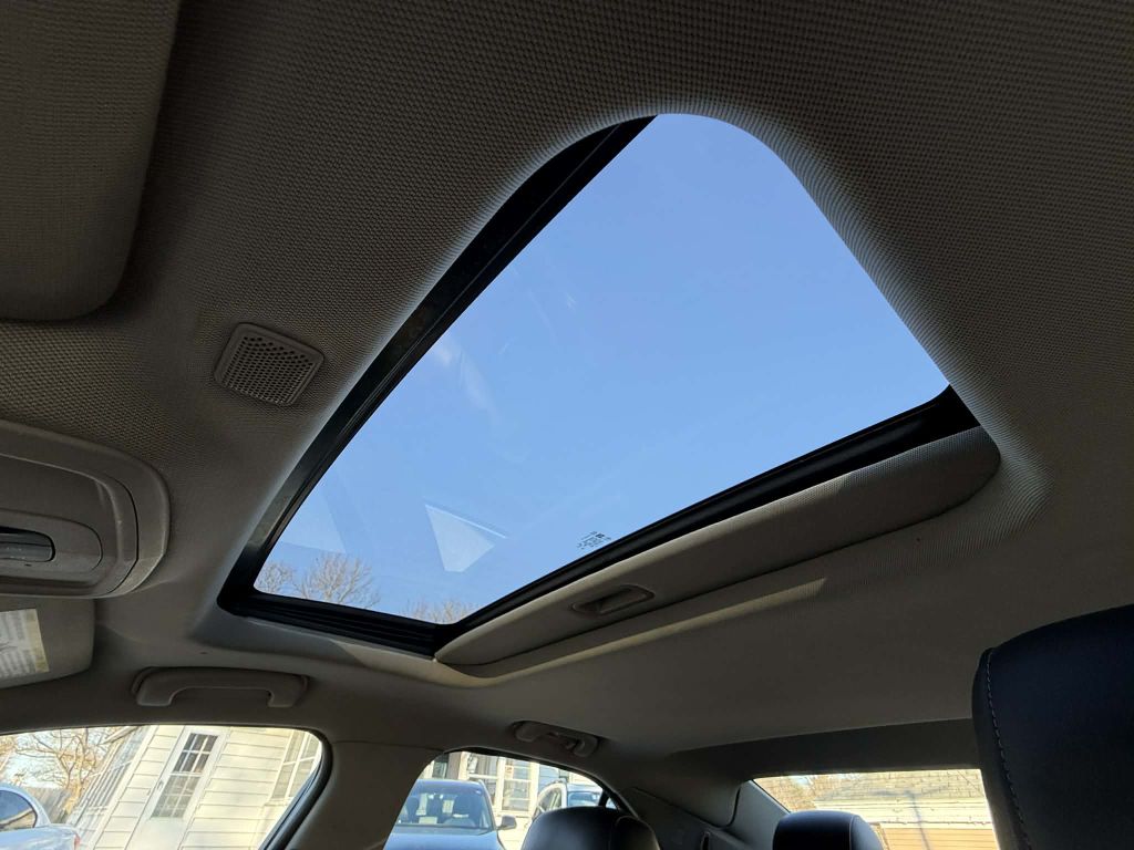 Photo 19 of this CADILLAC ATS