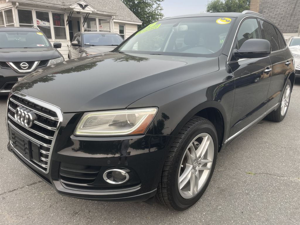 Photo 3 of this AUDI Q5