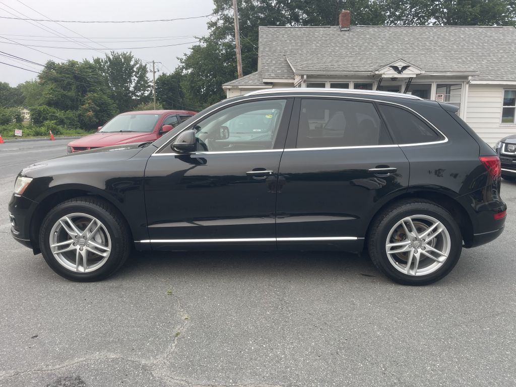 Photo 4 of this AUDI Q5