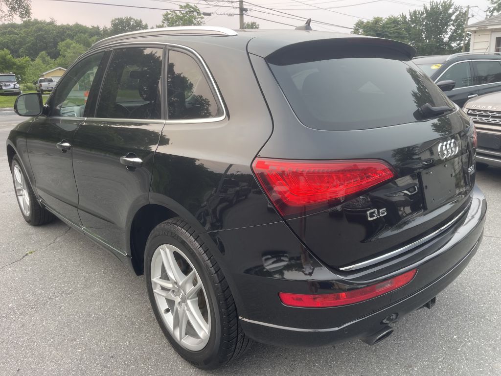 Photo 5 of this AUDI Q5
