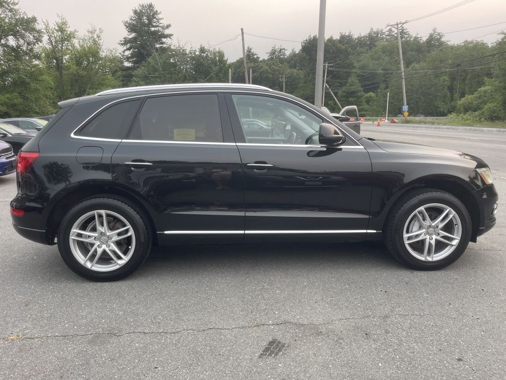 Photo 8 of this AUDI Q5