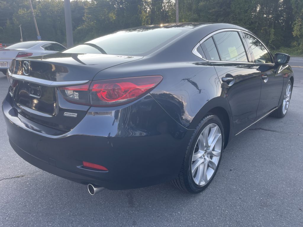 Photo 7 of this MAZDA 6