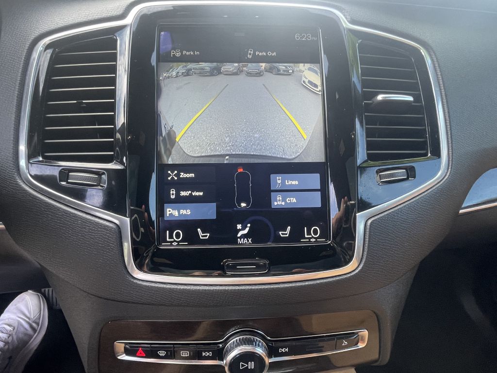 Photo 15 of this VOLVO XC90