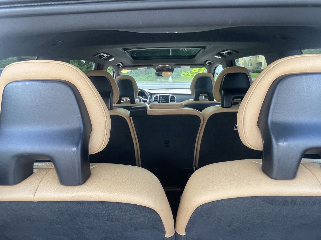 Photo 27 of this VOLVO XC90