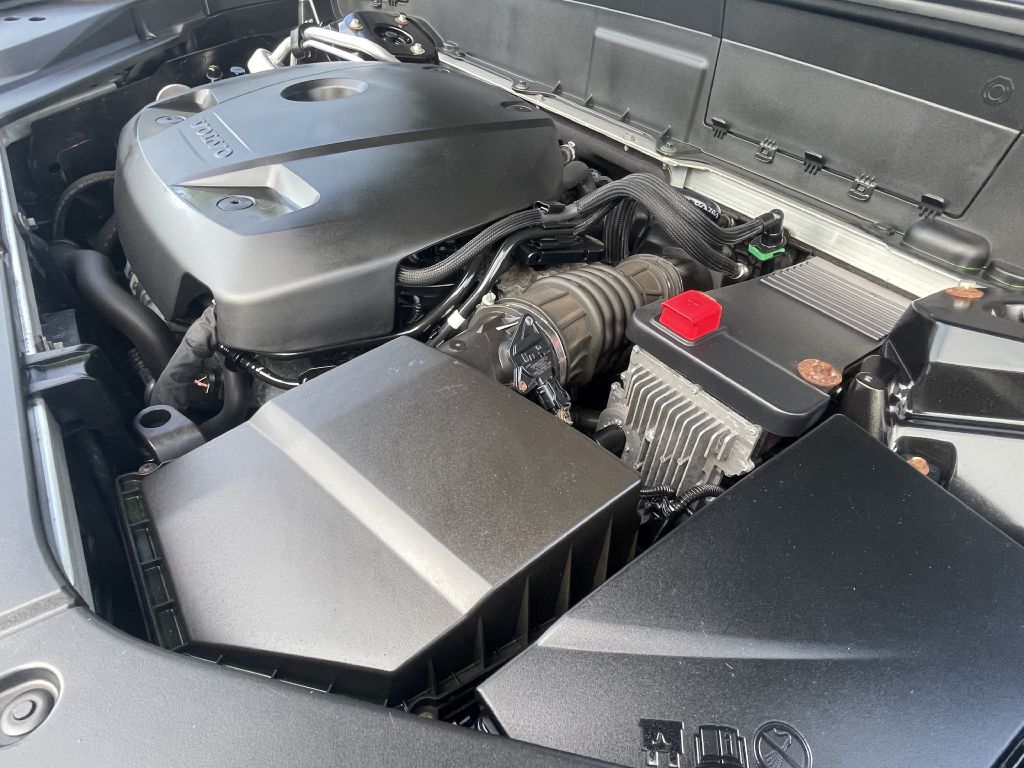 Photo 29 of this VOLVO XC90