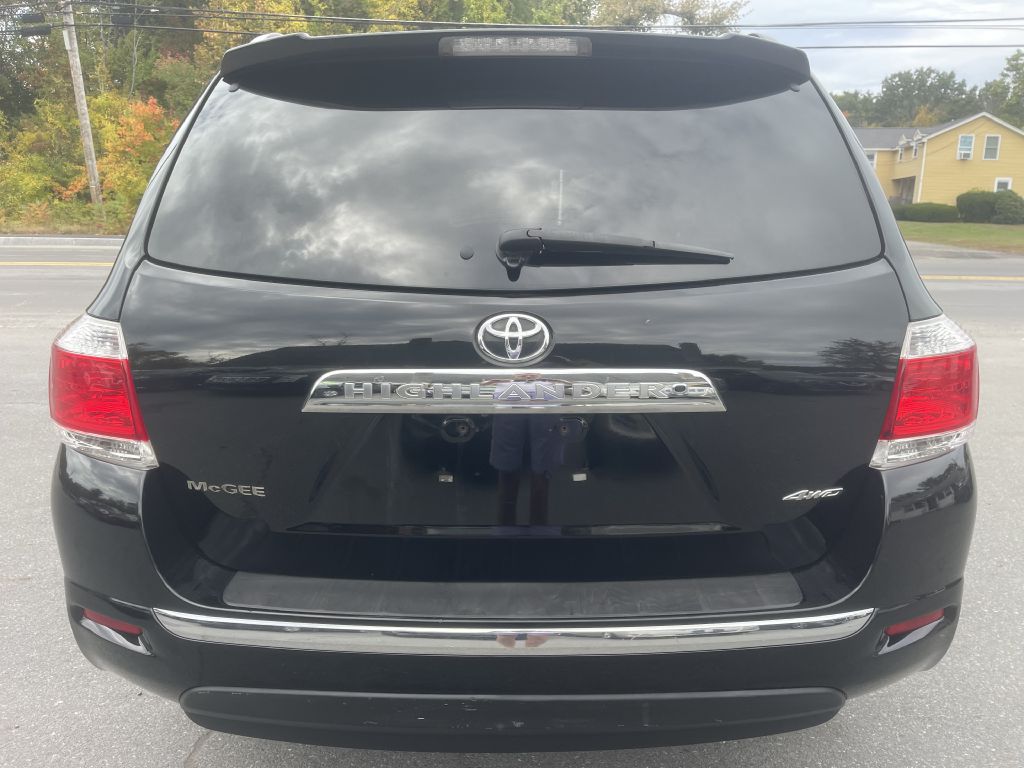 Photo 6 of this TOYOTA HIGHLANDER