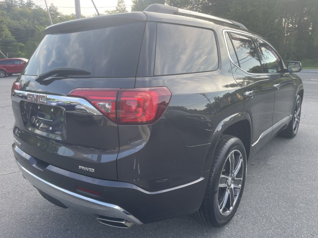 Photo 7 of this GMC ACADIA