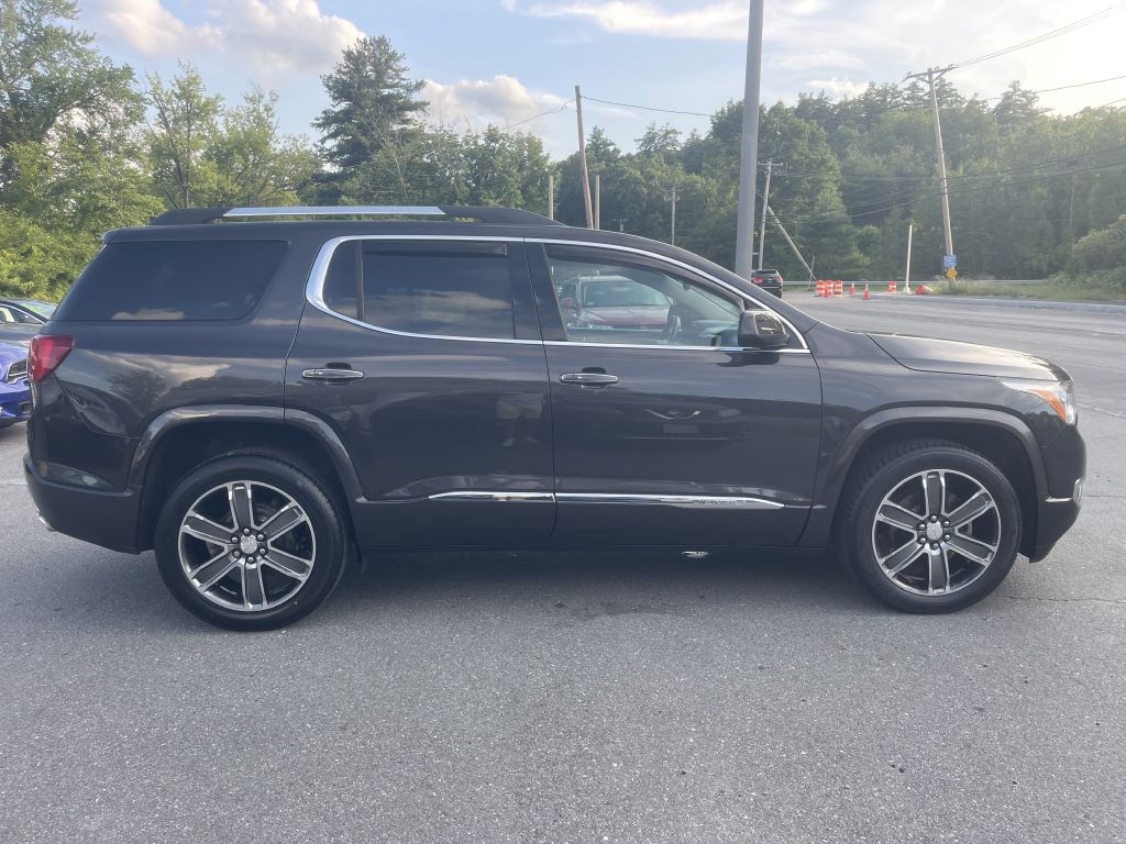 Photo 8 of this GMC ACADIA