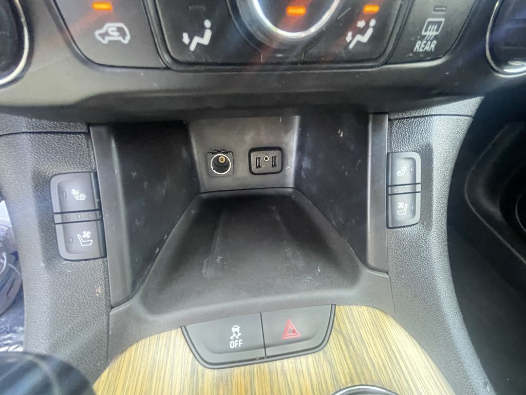 Photo 18 of this GMC ACADIA
