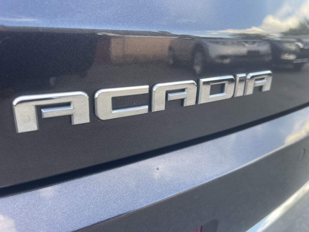 Photo 28 of this GMC ACADIA