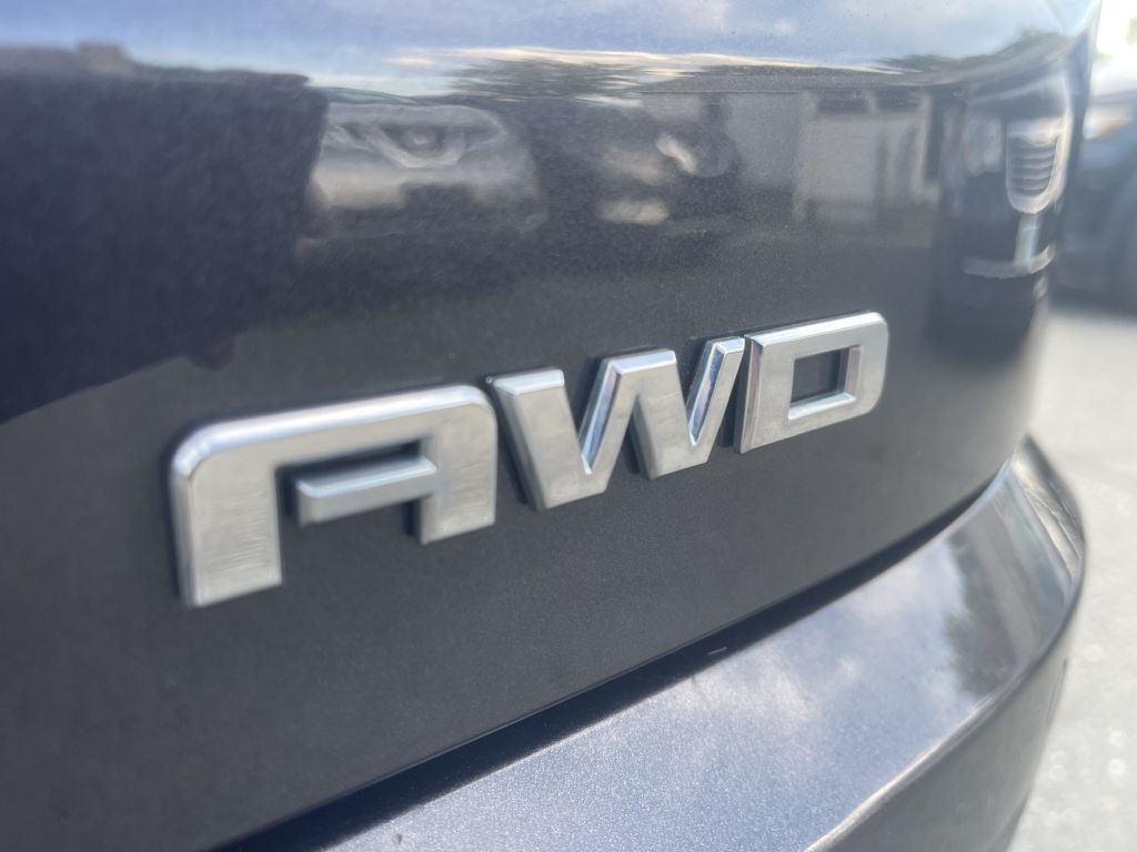 Photo 29 of this GMC ACADIA