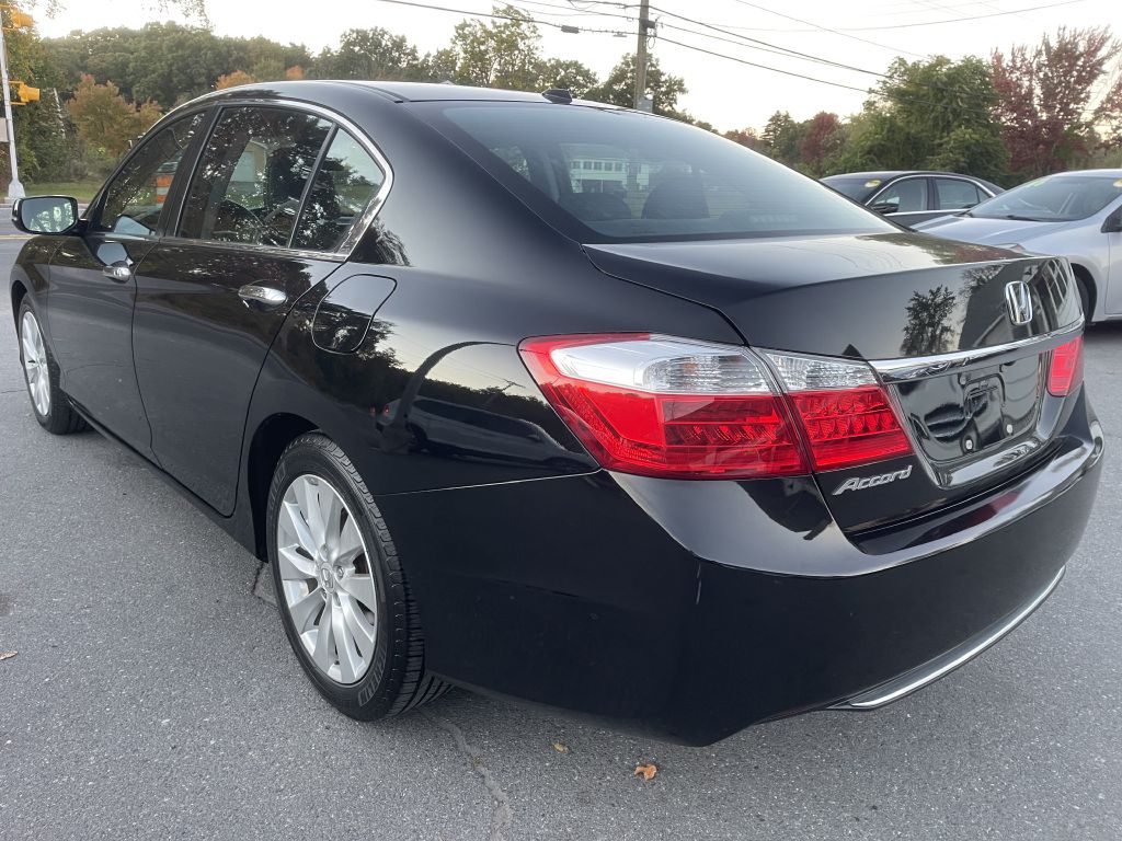 Photo 5 of this HONDA ACCORD