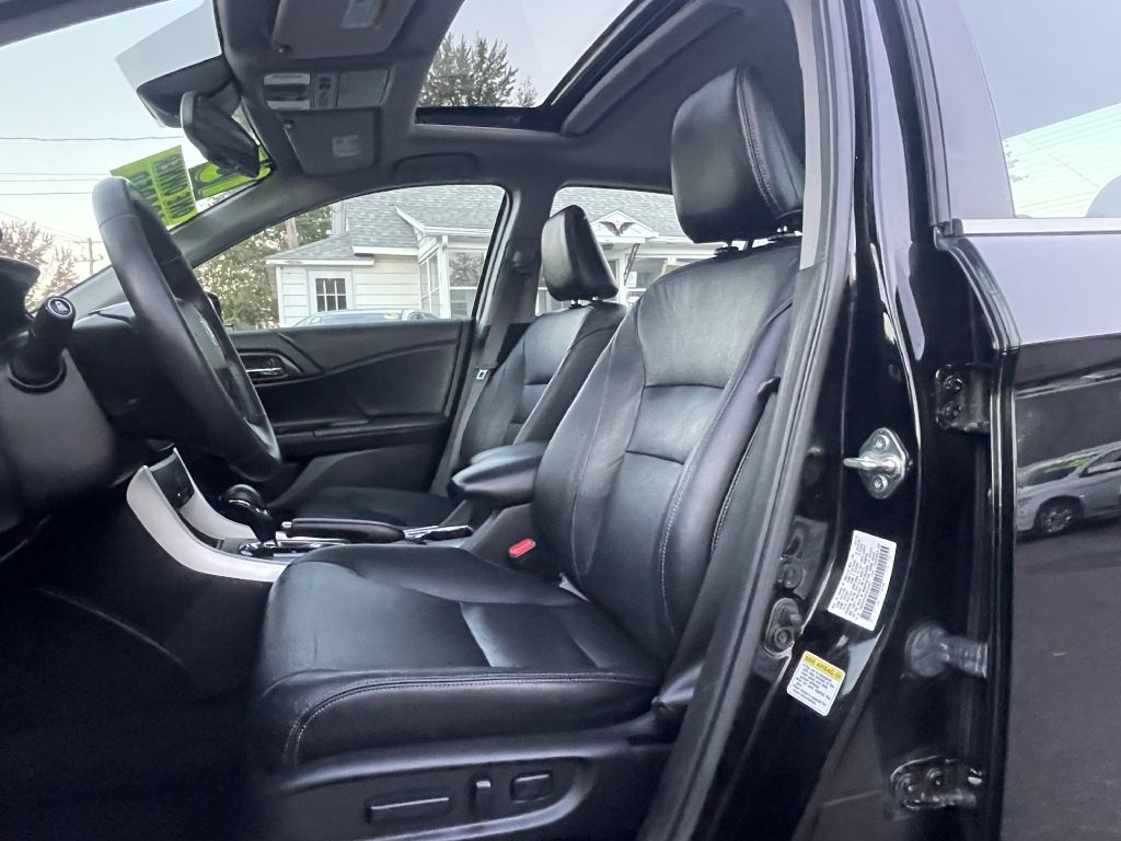 Photo 9 of this HONDA ACCORD