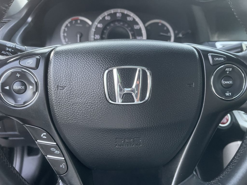 Photo 14 of this HONDA ACCORD