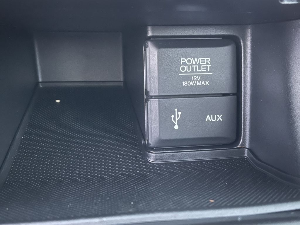 Photo 21 of this HONDA ACCORD