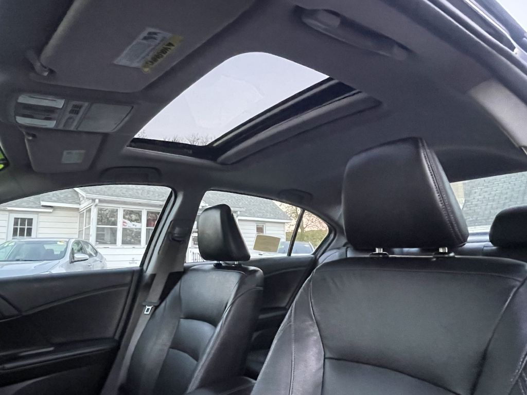 Photo 27 of this HONDA ACCORD