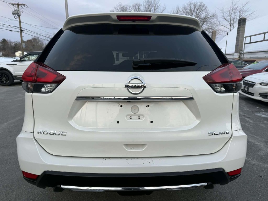 Photo 5 of this NISSAN ROGUE