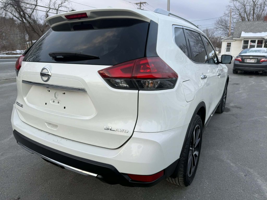 Photo 6 of this NISSAN ROGUE