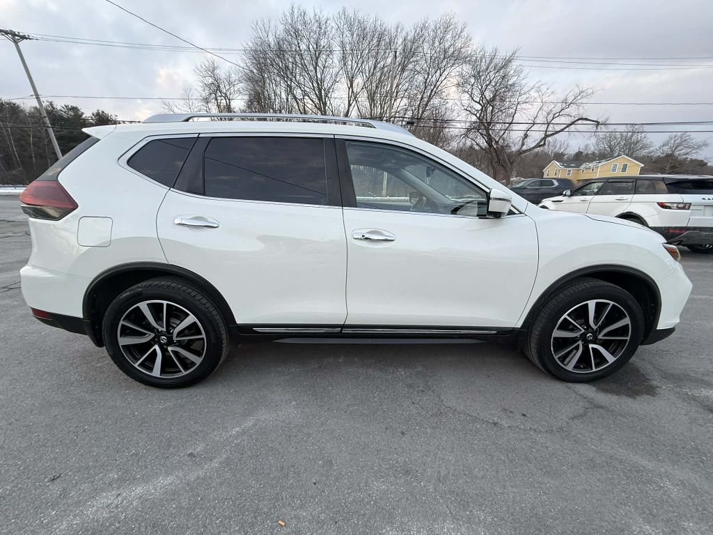 Photo 7 of this NISSAN ROGUE