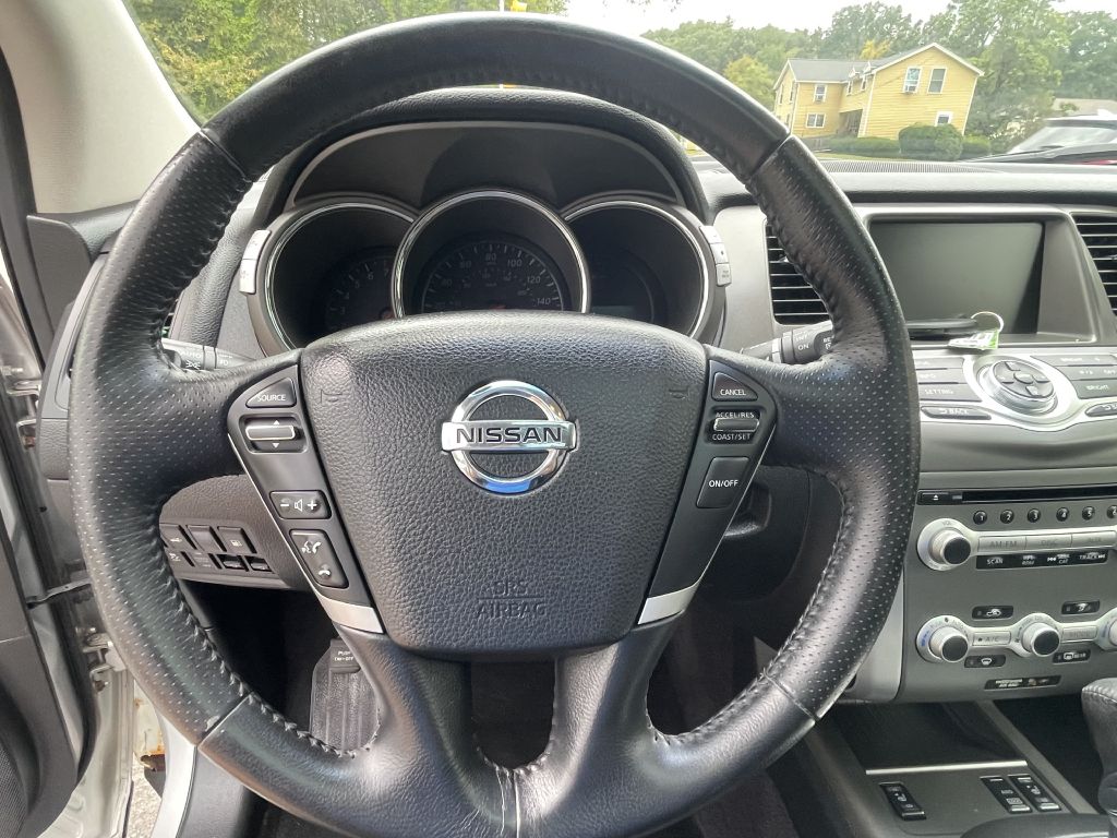 Photo 13 of this NISSAN MURANO