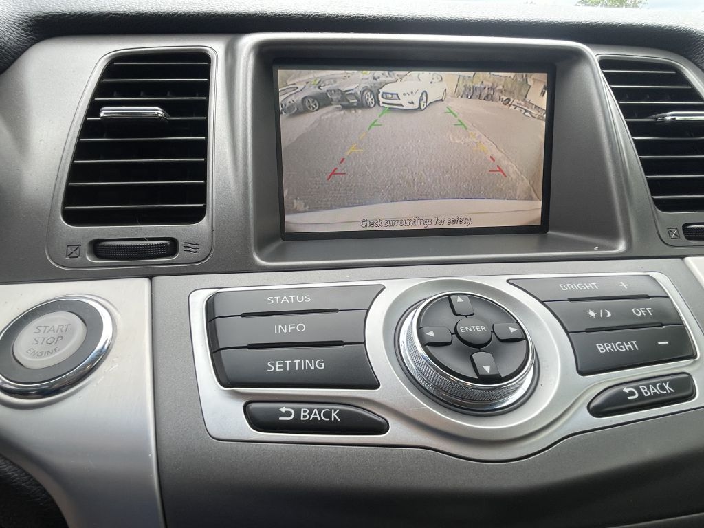Photo 17 of this NISSAN MURANO