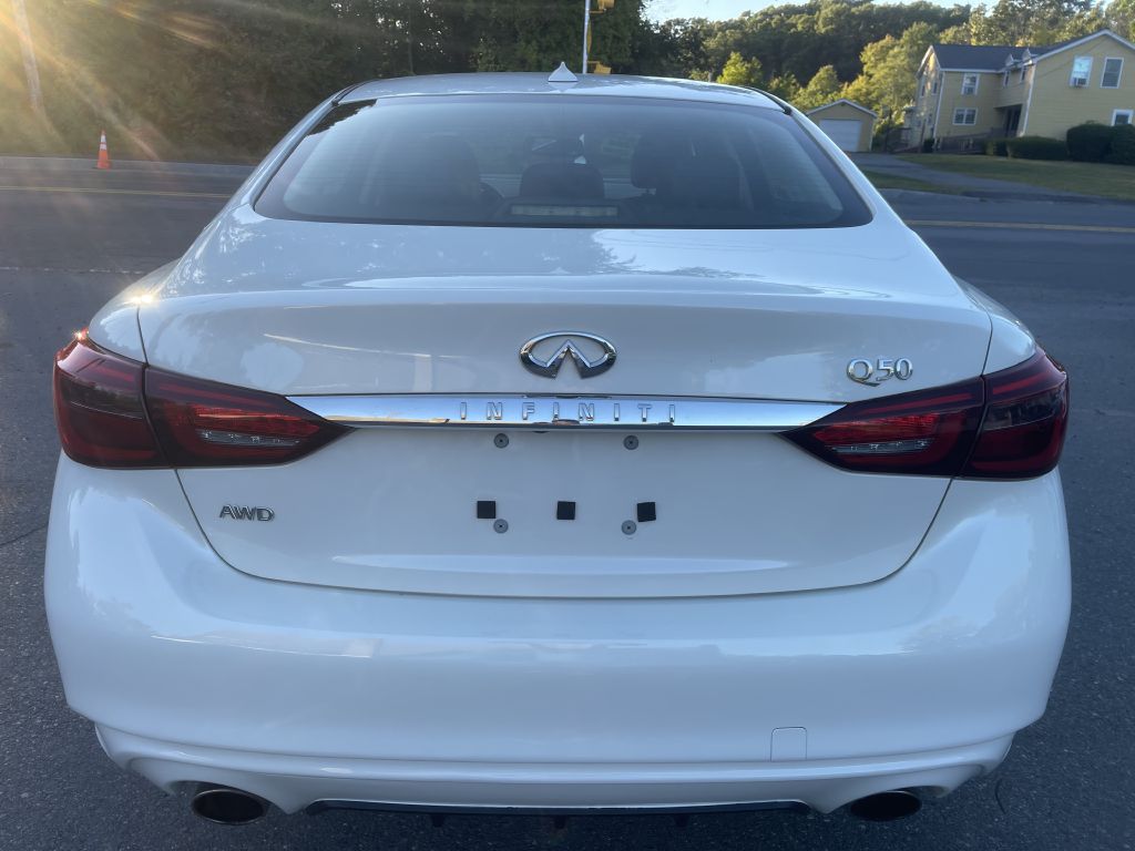 Photo 6 of this INFINITI Q50