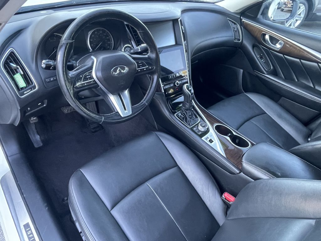Photo 10 of this INFINITI Q50