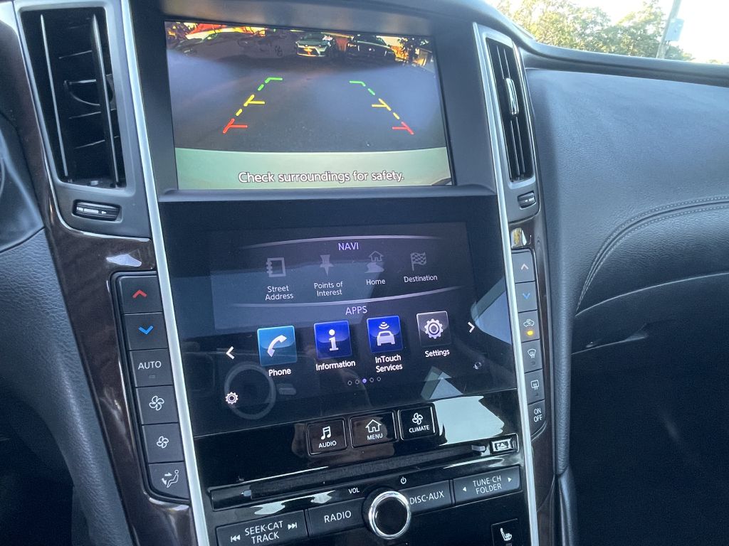 Photo 17 of this INFINITI Q50
