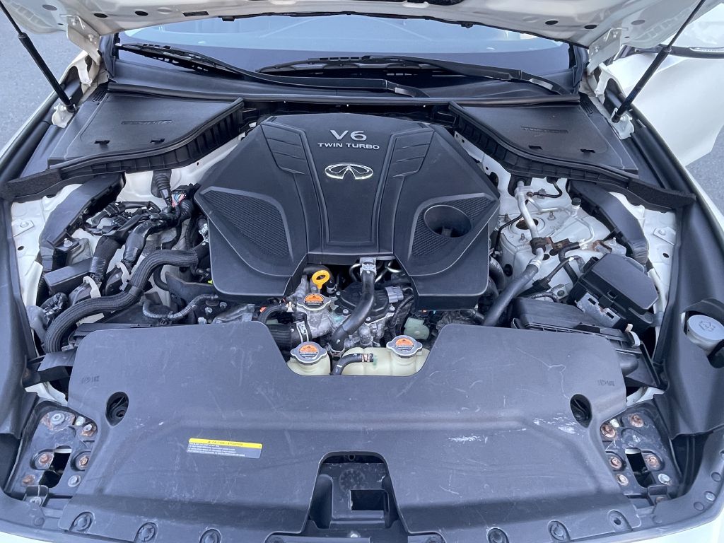 Photo 34 of this INFINITI Q50