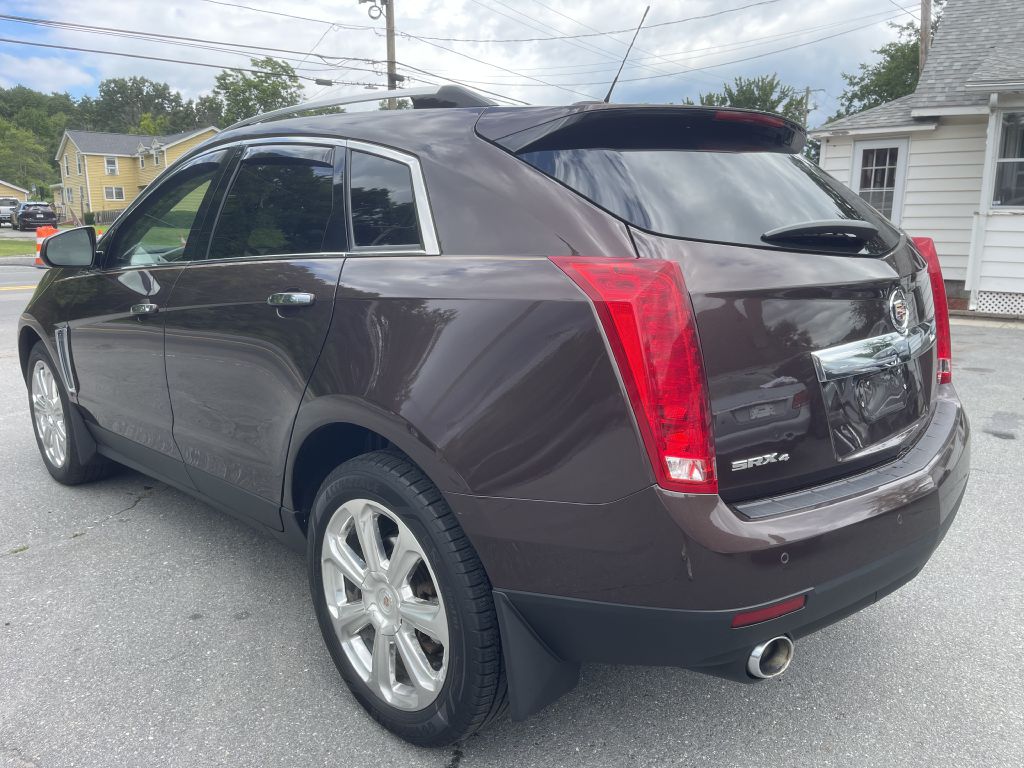 Photo 5 of this CADILLAC SRX4