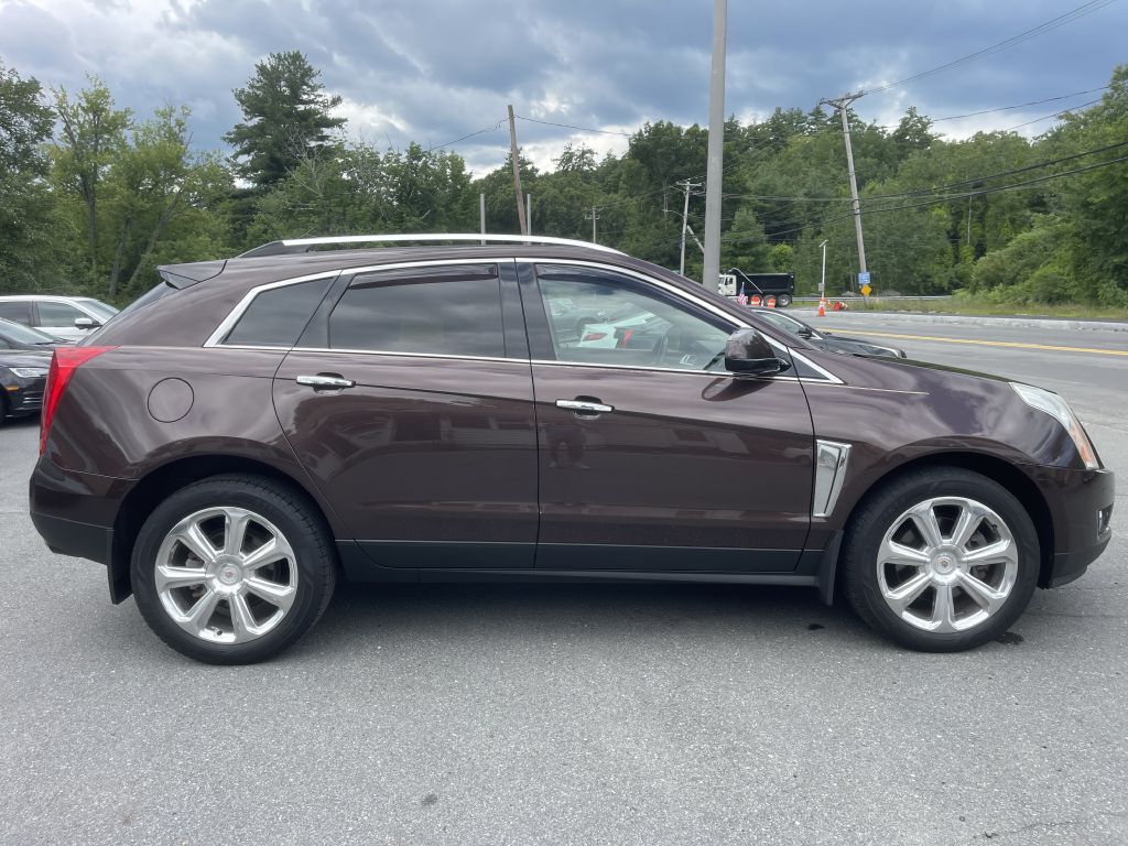 Photo 8 of this CADILLAC SRX4