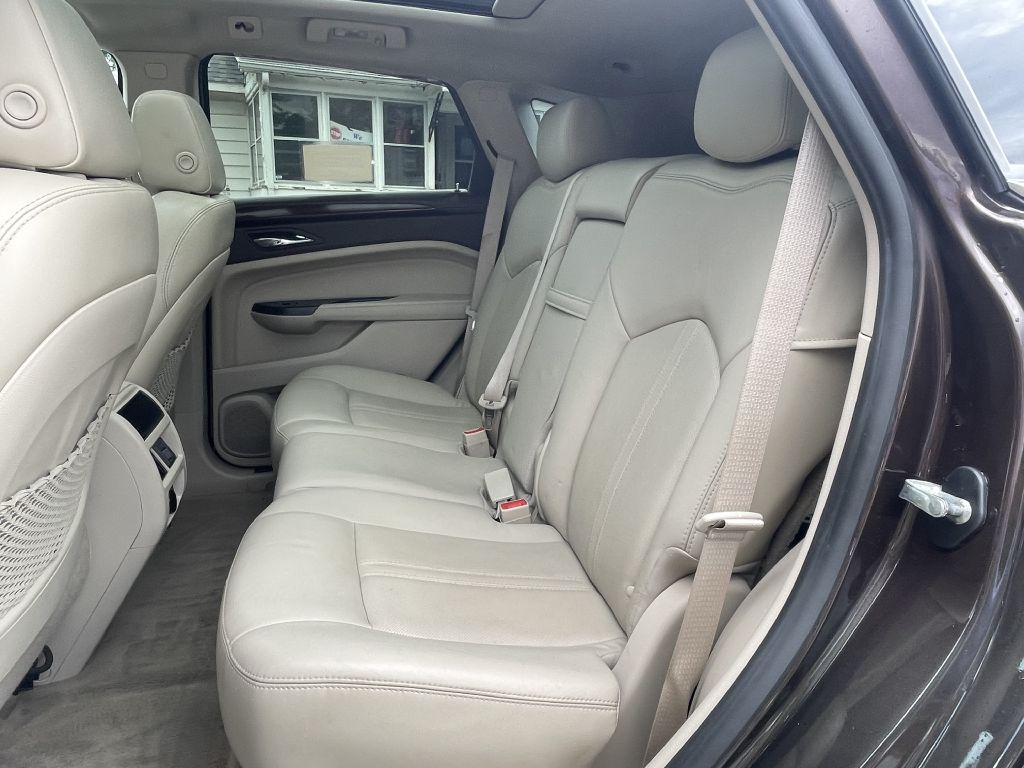 Photo 13 of this CADILLAC SRX4
