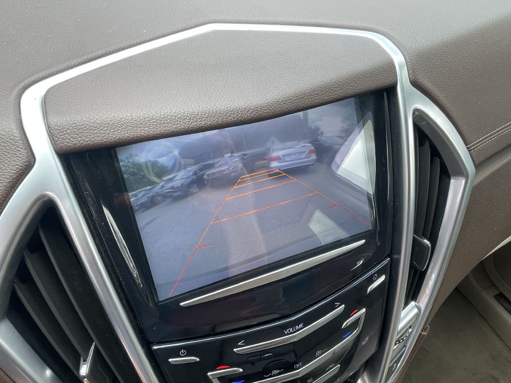 Photo 16 of this CADILLAC SRX4